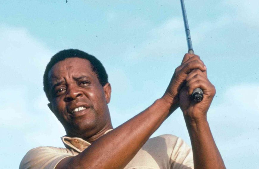 Lee Elder’s iconic golf images